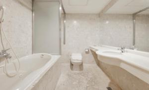 Phòng Tiêu chuẩn 4 người (Standard Quadruple Room)