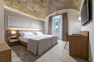 Deluxe Double Room room in Magica Luna Boutique Hotel - Roma