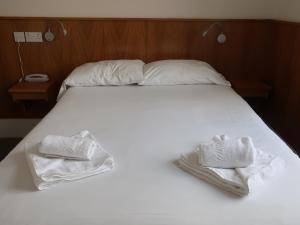 Double Room with Private Bathroom room in St. David's Hotels Paddington