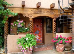 La Dona Luz Inn an Historic B&B in Taos