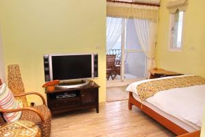Phòng Giường Đôi có Ban công và Nhìn ra Biển (Double Room with Balcony and Sea View)