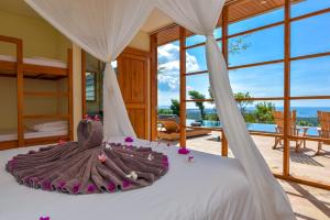 Villa Uma with Sea View