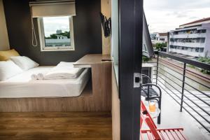 Phòng giường đôi có ban công (Double Room with Balcony)