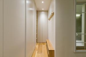 Apartment with Balcony room in Topaz Ocean View Penthouse