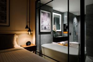 Phòng Premier Cho 4 Người (Premier Quadruple Room)