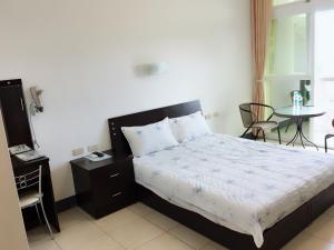 Phòng Giường Đôi Có Ban Công (Double Room with Balcony)