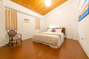 Phòng Giường Đôi Lớn Loại Sang (Deluxe Queen Room)