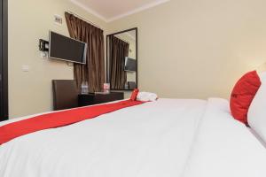 Phòng Tiêu Chuẩn Giường Đôi (Standard Double Room)