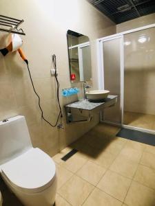 Phòng Tiêu Chuẩn 2 Giường Đơn Hướng Núi (Standard Twin Room with Mountain View)
