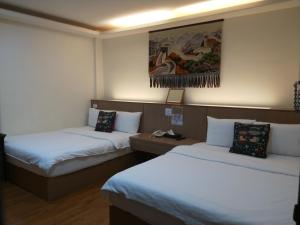 Phòng 4 Người (Quadruple Room)