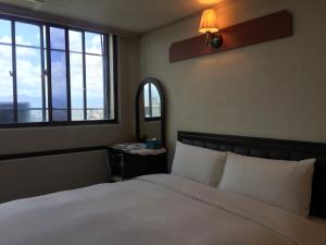 Phòng Tiêu Chuẩn 2 Giường Đơn (Standard Twin Room)