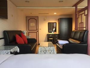 Phòng Gia Đình (Family Room)