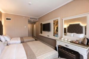 Triple Room room in Miss Istanbul Hotel & Spa