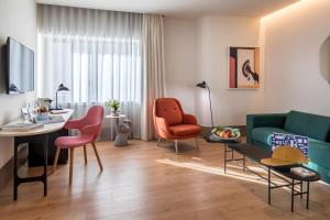 Junior Suite room in Barcelo Torre de Madrid