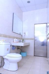 Phòng 4 người Nhìn ra cảnh Núi non (Quadruple Room with Mountain View)