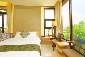 Phòng Deluxe Giường Đôi Có Ban Công (Deluxe Double Room with Balcony)