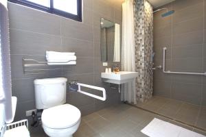 Phòng 3 Người - Phù Hợp Cho Người Đi Lại Khó Khăn (Triple Room - Disability Access)