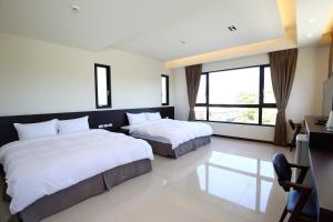 Phòng Tiêu Chuẩn 4 Người (Standard Quadruple Room)