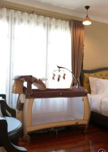 Grand Deluxe Double Room with Bathtub room in Siri Heritage Bangkok Hotel