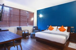 Superior Deluxe Double Room  room in Colombo Court Hotel & Spa