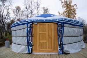 Aurora Yurt