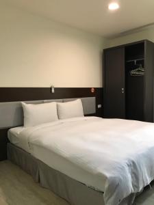 Phòng 1 giường đôi Không hút thuốc (Double (1 Bed) Non-Smoking)