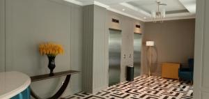 Phòng Hai Giường Đơn Loại Sang (Deluxe Twin Room)