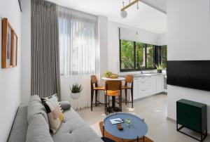 One Bedroom Apartment room in Mr. Ben Yehuda - By TLV2GO