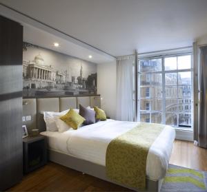 Room #12036411 room in Citadines Trafalgar Square Apartments