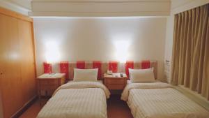 Phòng Lớn 2 Giường Đơn (Large Twin Room)