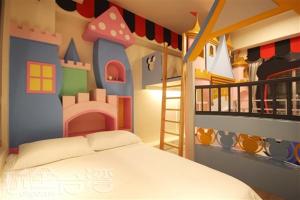 Phòng Premium 4 Người (Premium Quadruple Room)