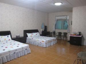 Phòng 4 người Nhìn ra cảnh Núi non (Quadruple Room with Mountain View)