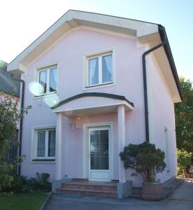 Ruhiges Familienfreundliches Haus Mit Garten Nahe Wien