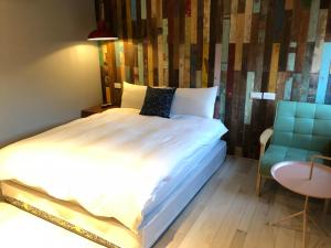 Phòng Deluxe Giường Đôi Nhìn Ra Biển Từ Phía Bên Cạnh (Deluxe Double Room with Side Sea View)