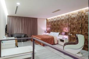 Phòng Giường Đôi Lớn (Large Double Room)