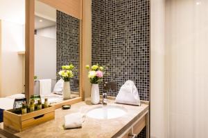 Phòng Vogue Giường Đôi Không Có Cửa Sổ (Vogue Double Room without Window)