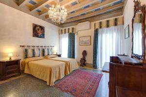 Deluxe Apartment room in Palazzo Bucciolini