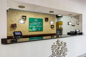 Quality Inn & Suites Greenville - Haywood Mall - image 2