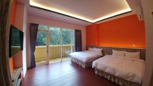 Phòng 4 Người Có Ban Công (Quadruple Room with Balcony)