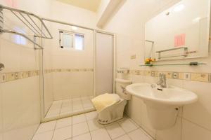 Phòng Đôi Cao Cấp (Superior Double Room)