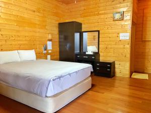 Phòng Giường Đôi Nhìn Ra Vườn (Double Room with Garden View)