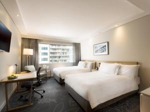 Superior Twin Room room in PARKROYAL Darling Harbour