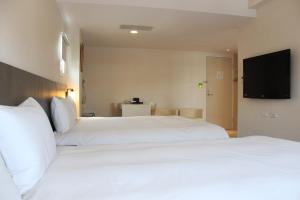 Deluxe gia đình không có cửa sổ (Family Deluxe Without Window)