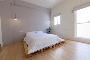 Phòng Giường Đôi Có Phòng Tắm Riêng (Double Room with Private Bathroom)