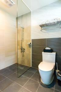 Large Quad Room With Balcony