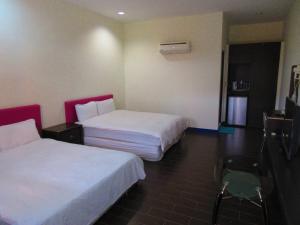 Phòng 4 người nhìn ra vườn (Quadruple Room with Garden View)