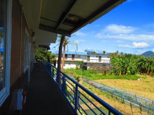 Phòng 4 người nhìn ra vườn (Quadruple Room with Garden View)