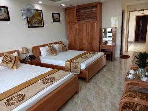 Phòng Deluxe Có 2 Giường Cỡ Queen (Deluxe Queen Room with Two Queen Beds)