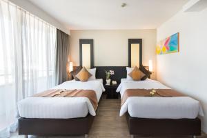 Suite Junior có 2 Giường đôi (Junior Suite with 2 Double Beds)