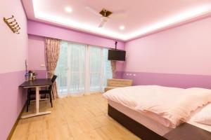 Phòng Giường Đôi Nhìn Ra Vườn (Double Room with Garden View)